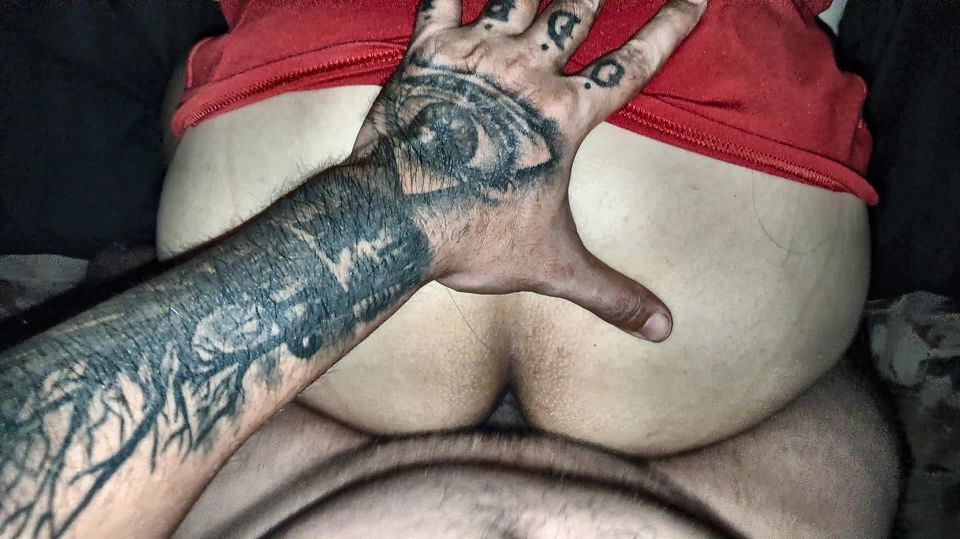 Homemade my friend comes to my house hot and wants me to fuck her