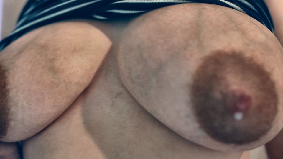 Giantess Girl and Big Boobs