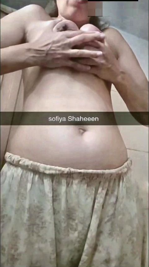 Desi Pakistani Wife getting horney