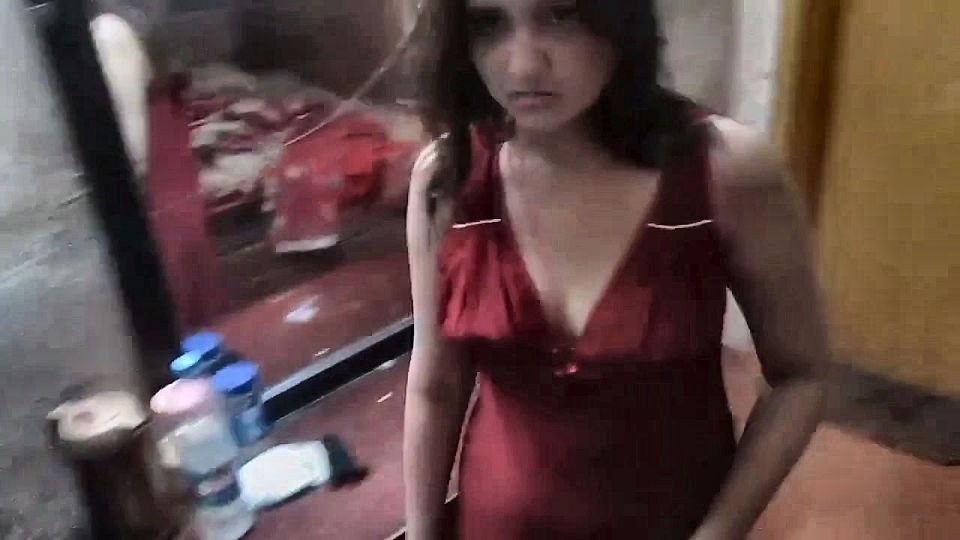 Pakistani Desi Beauty in Red Lingerie for Hot Sex