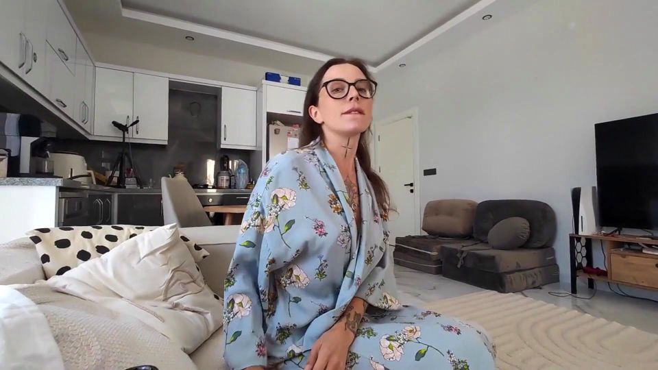 Breeding My Hot Step-stepmommy