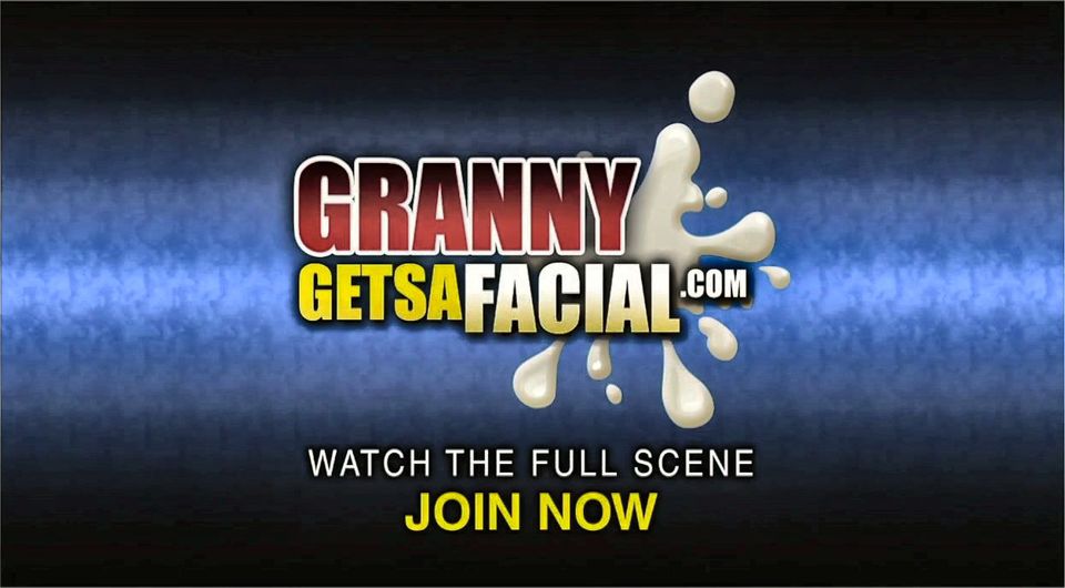 Persia's hairy pussy creampie: what a fucking mess!