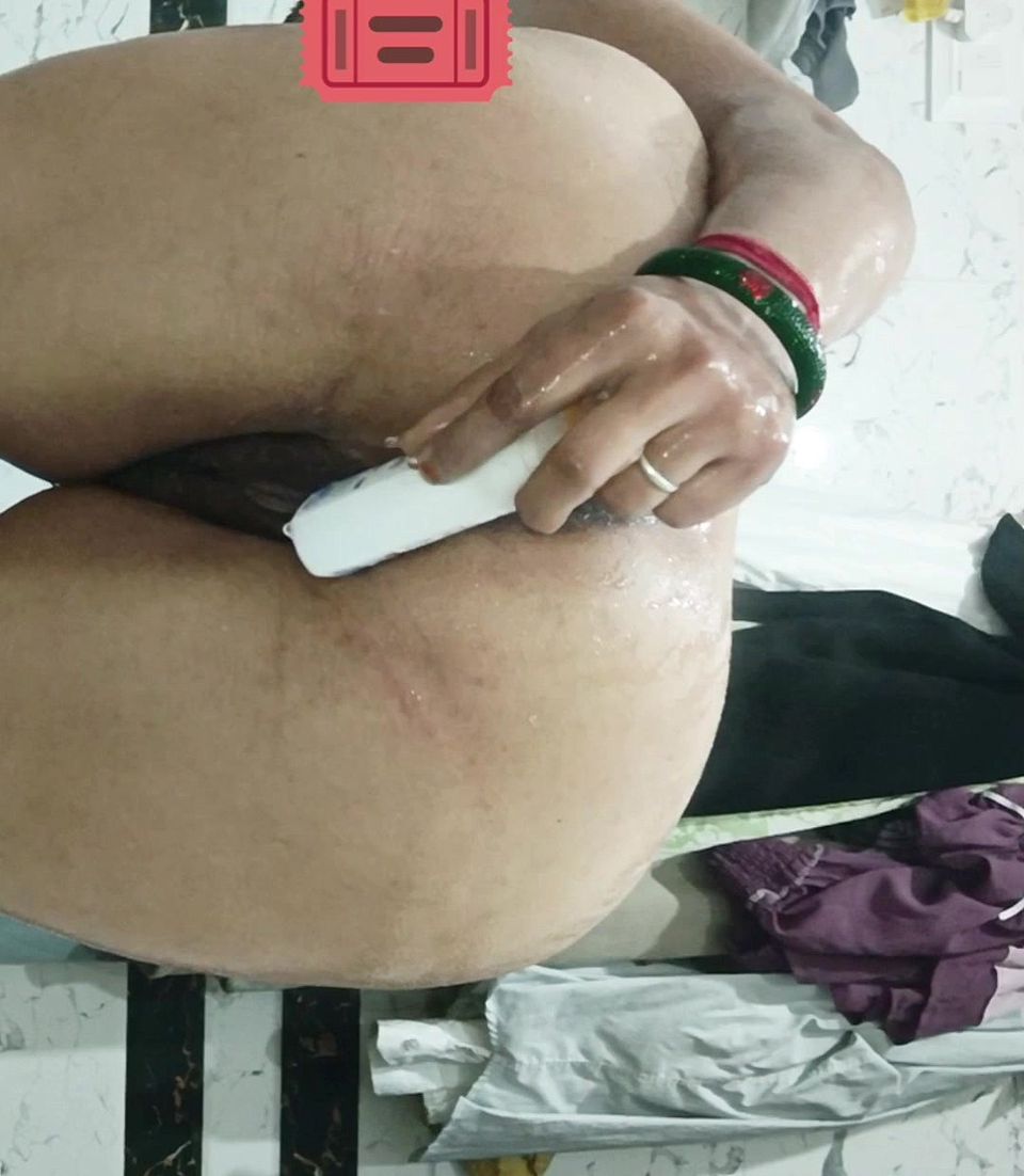 Priya Bhabi Sexy Video Shoot