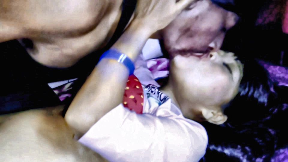 Ayesha called me to give her a body massage and I did it in her mouth mouth Gets Fucked Rough HD
