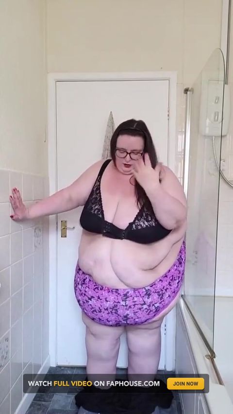 HOT GIRL SUMMER IS STILL HERE
