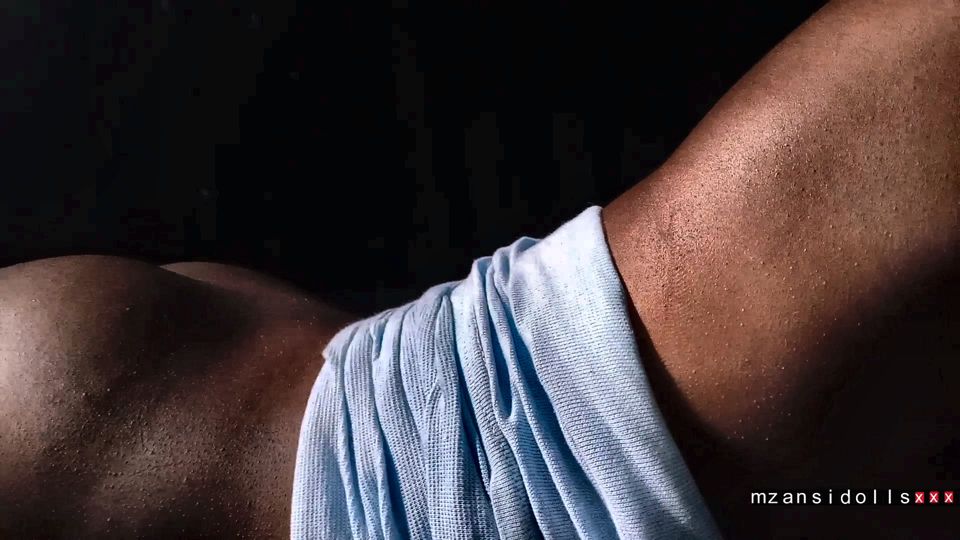 african ebony geting fucked in the middle of the night