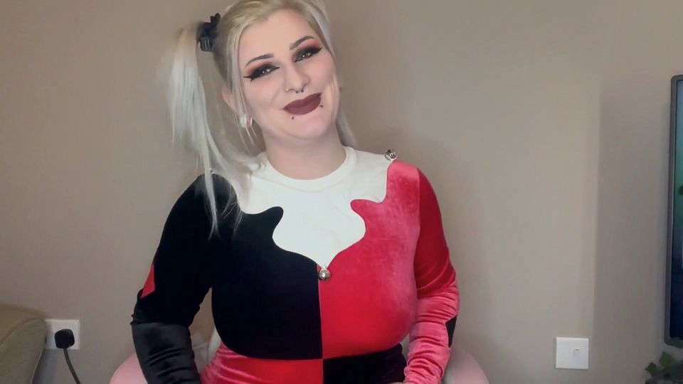 Try Not to Burp Challenge Harley Quinn Cosplay
