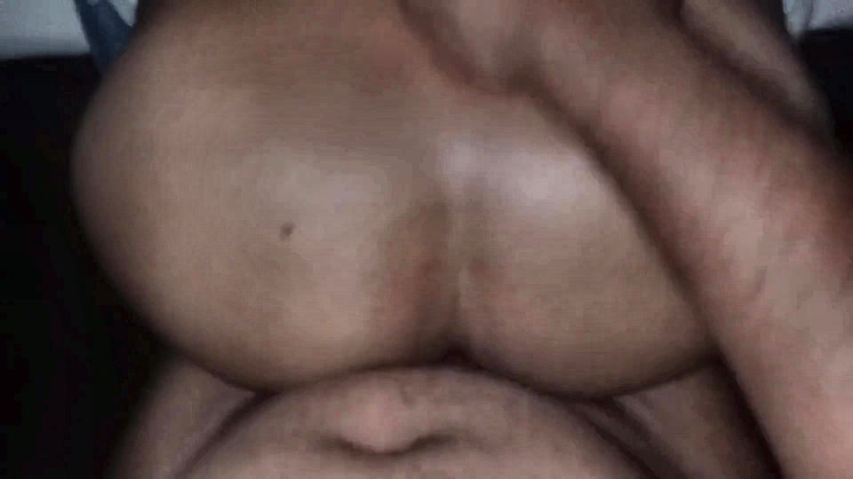 Multipple Positions and a Hude Cumshot on Pussy