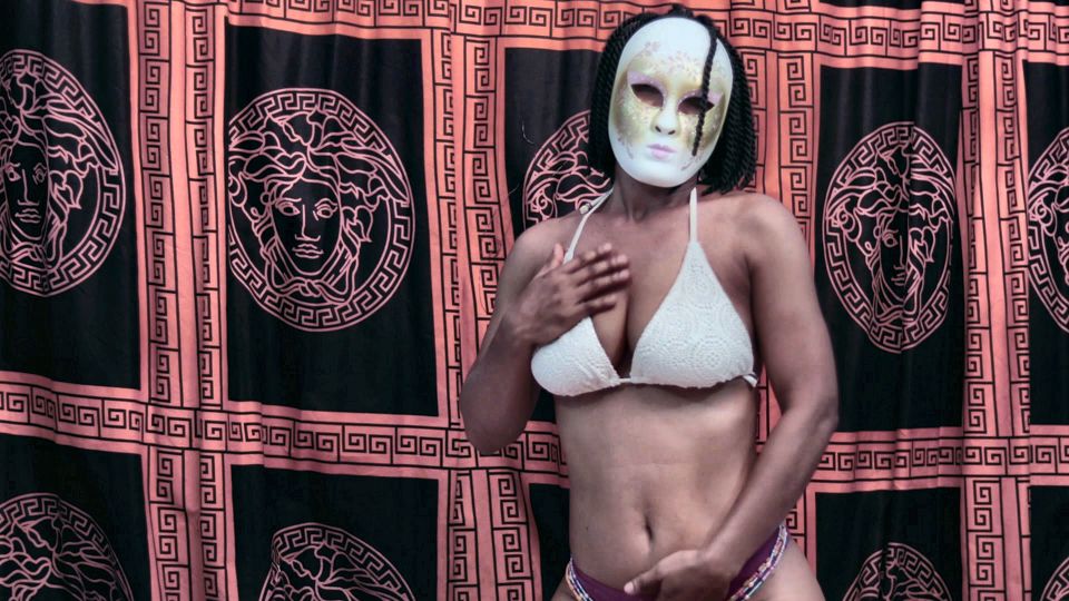Juicy Puss Getting Some Nice Touch From Sexy Muse