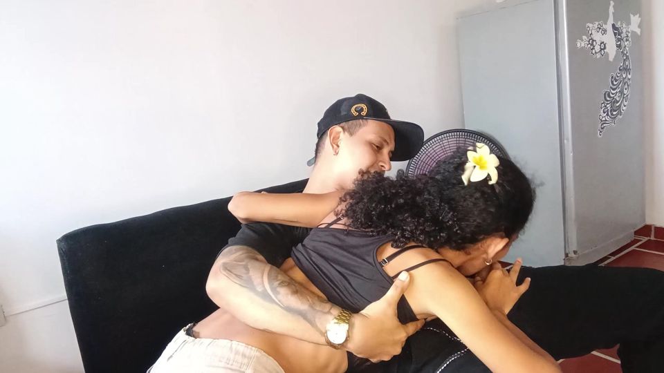 Tasty skinny got her pussy so hot that I almost ended up inside her