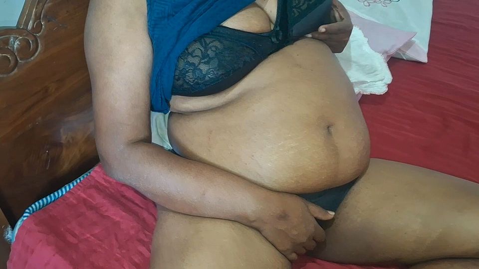 HOW TO MY SECRETARY RESTING AT HOME