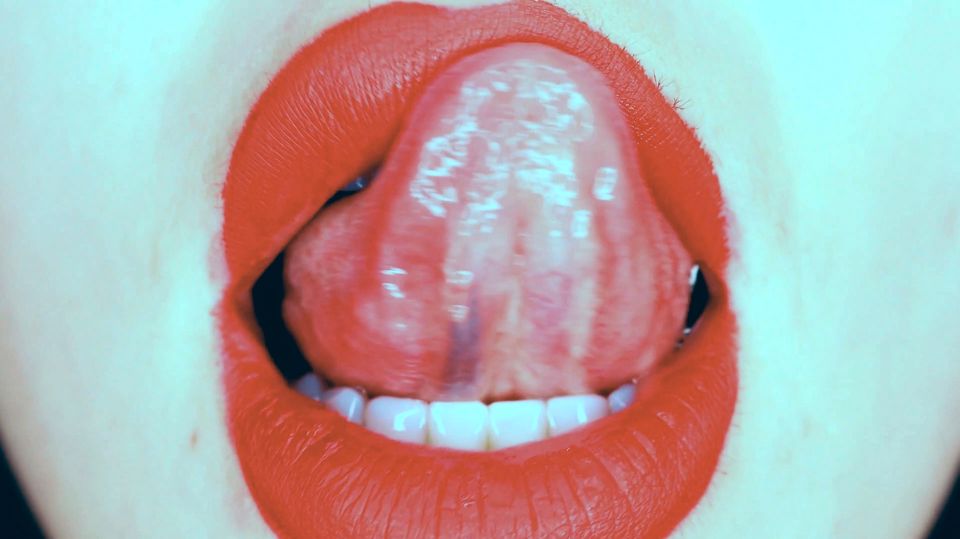 4K Applying red lipstick and smoking hookah on black background