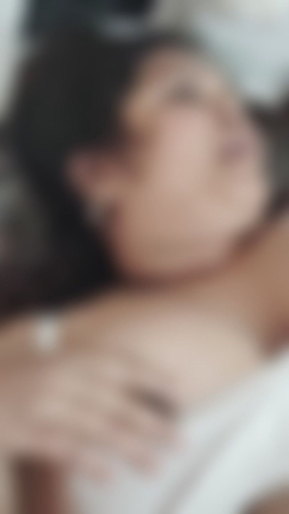 Meri randi biwi chudakkado ki tarah chud rahi hai hotel mein