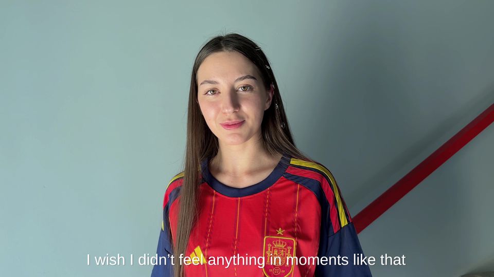 I Fucked and Creampied a Stranger Right Before the World Cup Football Match on the Coach!!