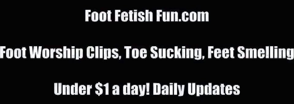 Worship Summers feet with your mouth