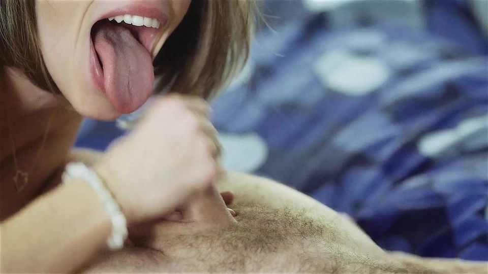 Sexy Woman with large beautiful mouth sucks dick.