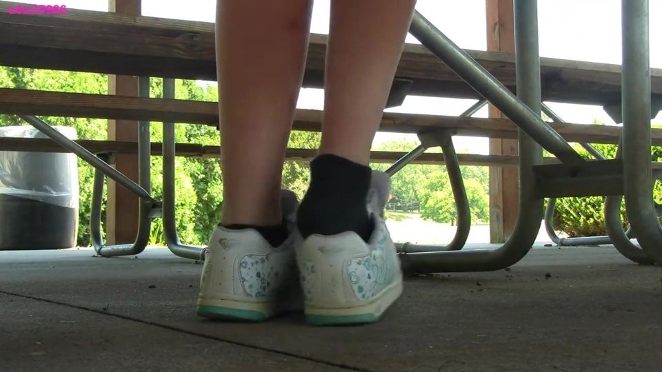 Jessi Roxy skater sneakers shoeplay preview