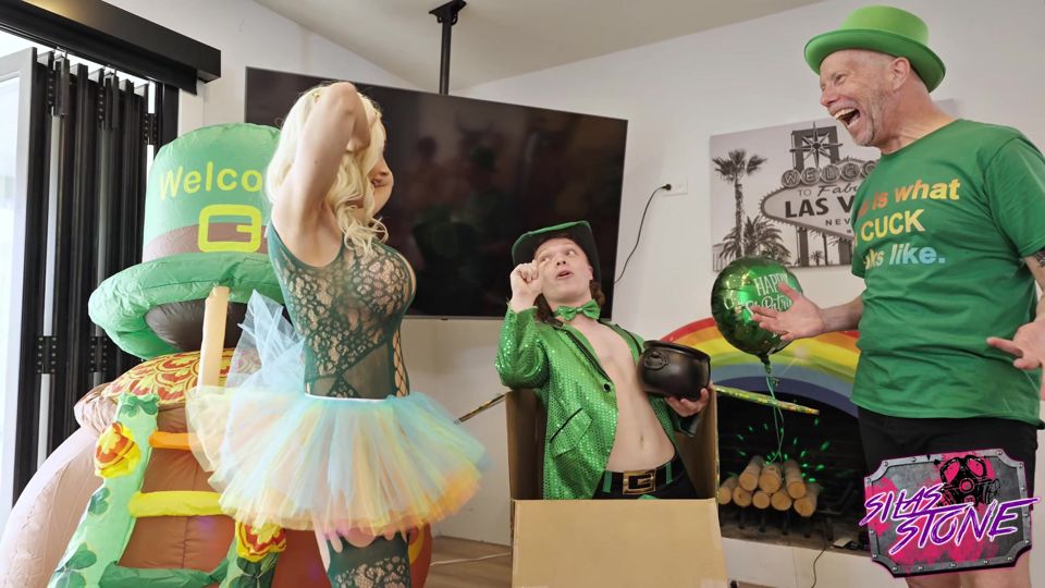 St Patty's Day Bimbo Gangbang