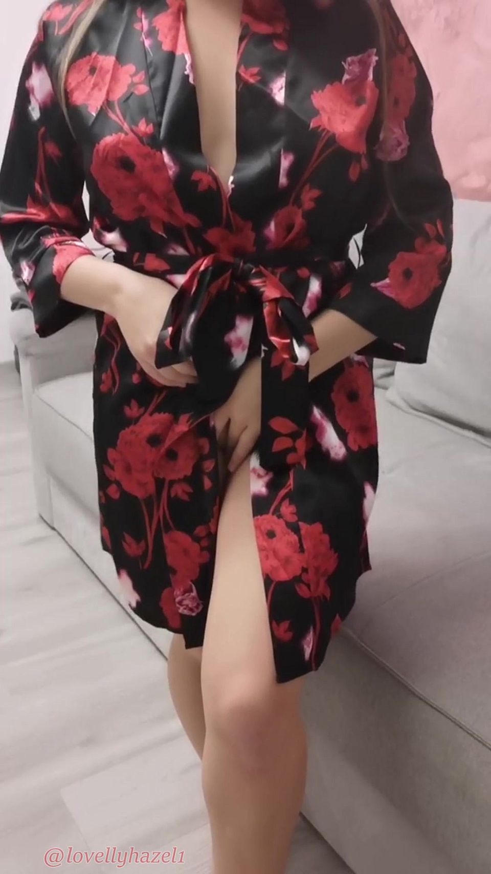 Teasing you in my kimono (full vid on my Onlyfans)