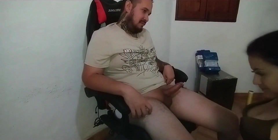 Gamer Girl Being Fucked by Fan