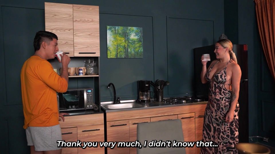 House to itself! Jerk fucks his roommate's girlfriend! - Horvex & Daniela Gomez