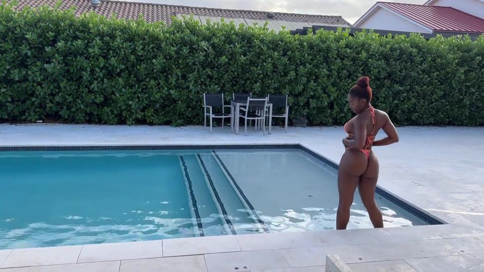 Goddess Cece Has Jmac Fiending for Her Pussy