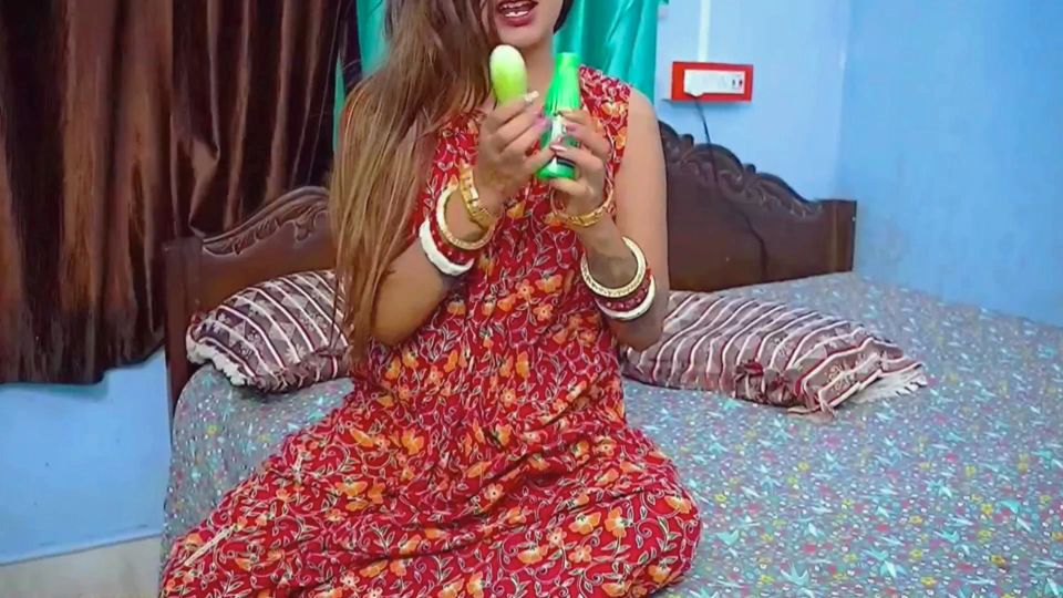 Beta aur baap dono ne mil kar apne padosaan ko pela