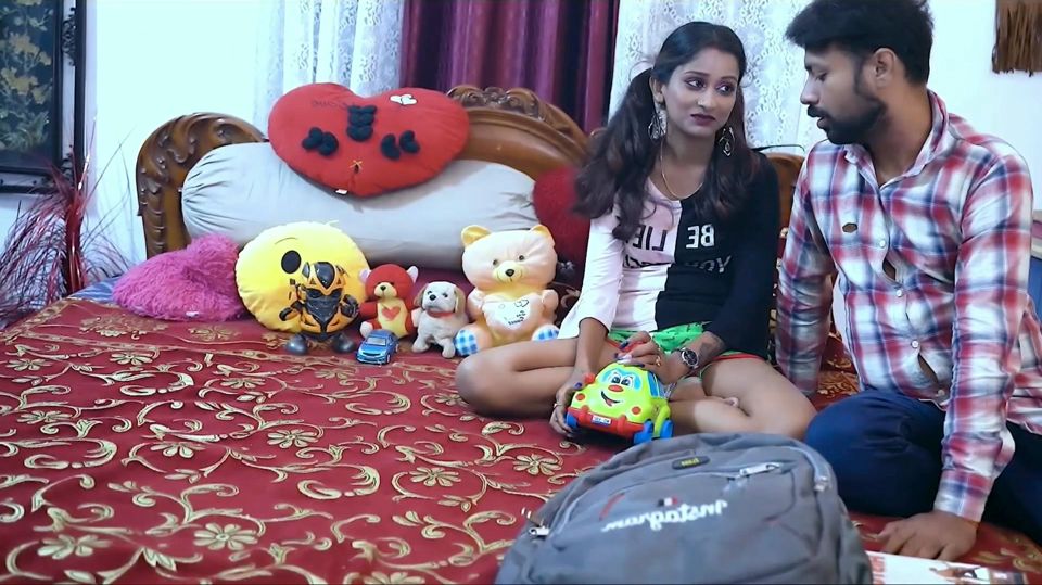 Master sahab ne bacchi student ko bahla fusla ke choda
