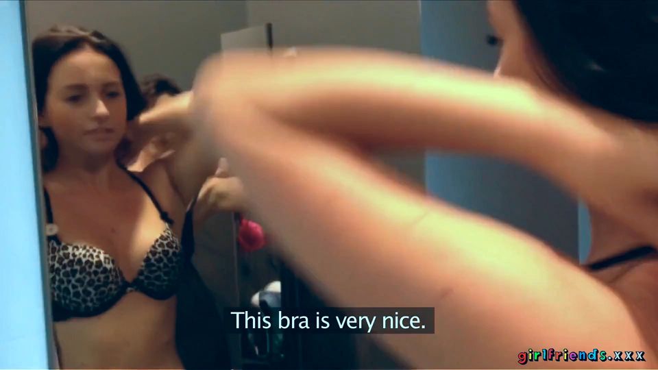 Girlfriends XXX - Blonde Alexis Crystal Teases Carrie in Jean Shorts, Then Joins Nata for Intense Pussy Licking