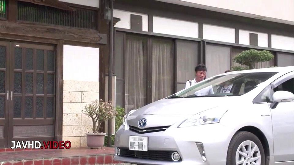 Japanese Kimono Babe Maya Kawamura Takes Rough Hardcore Fuck