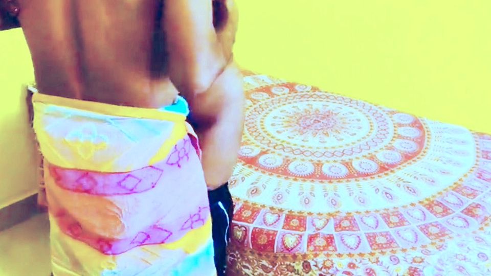 Desi Indian House Wife Very Sexy Indian Bhabhi ki Mast Chudai
