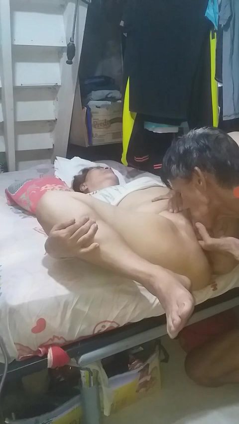 she knows im the best pussy eater