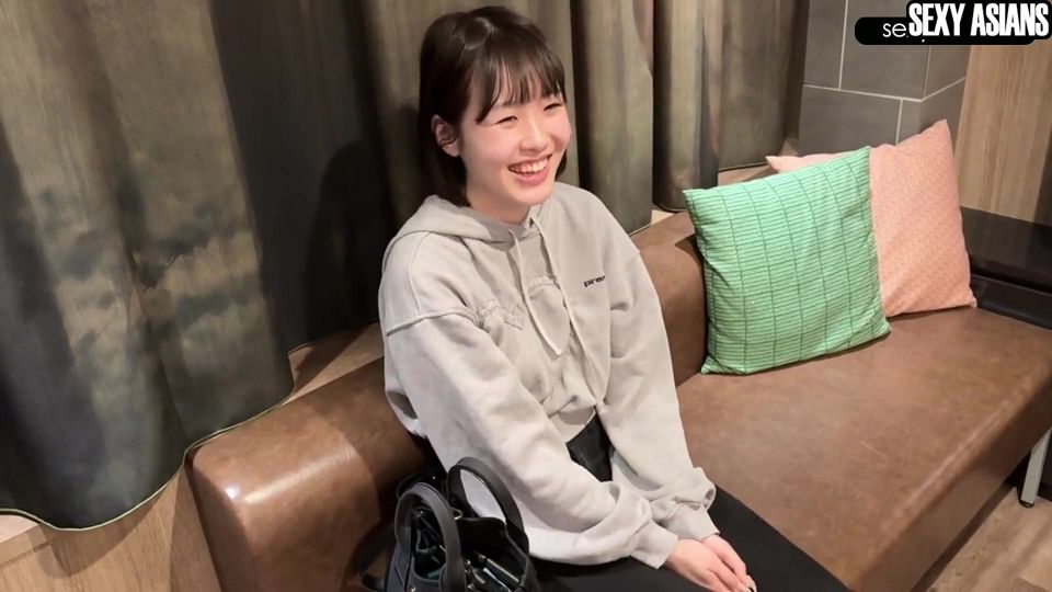 Rare Footage of an F-cup Amateur Before Going Viral - the Truth Behind Her Sweetest Promise