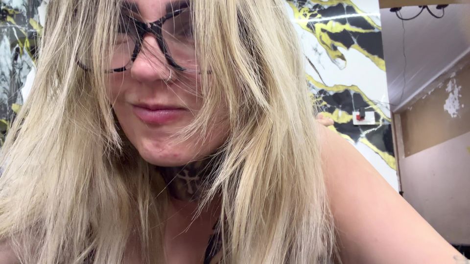 Nerdy girl feels the cuckold's cock for the first time in her face, mouth and ass