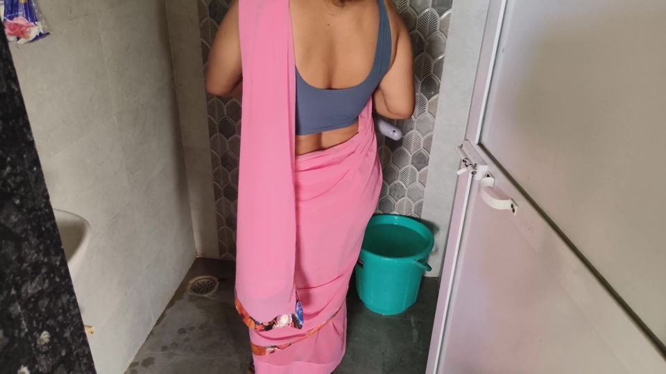 Stepsister's Shower Surprise Turns Hot, Stepbrother Records It and Fucks Her Viral Xvideo