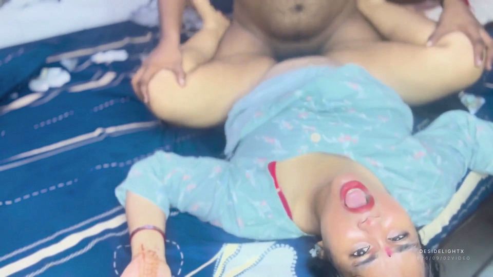 Stepfather Caught Me Fingering My Pussy and Left Me, Chudai Hindi Video