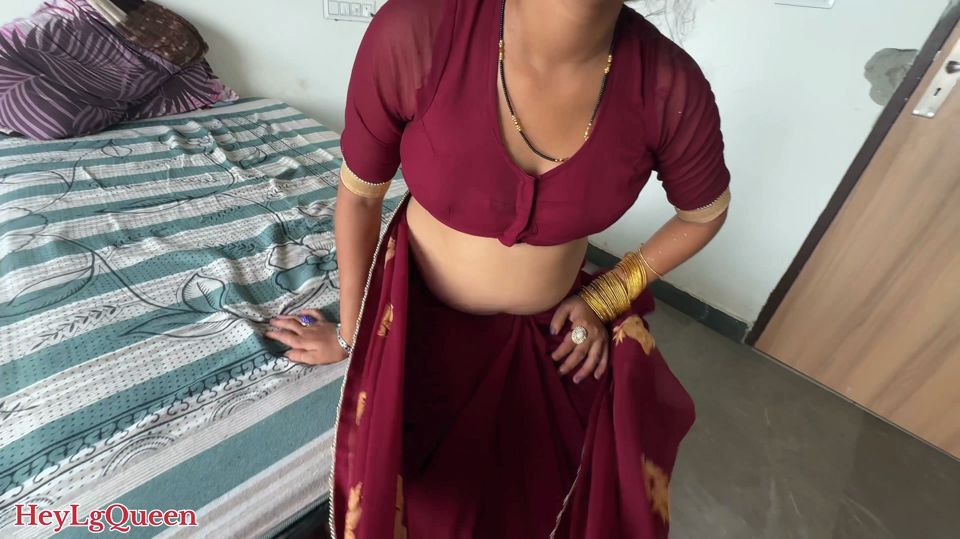 Invited the beautiful Bhabhi to the bedroom and Fuck her Ass Desi village beautiful Bhabhi HeyLgQueen XXX video In Hindi Audio