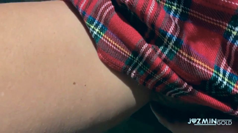 Hairy College Girl MILF Having Fun with a Blow Job