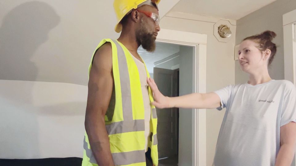 White Milf Fucks Black Repair Guy