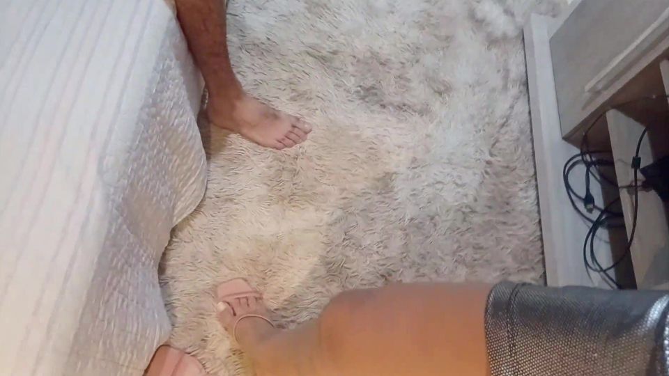 My Husband Doesn't Want to Have Sex with Me. I Took a Taxi Without Wearing Panties, and the Driver Asked to See My Pussy!