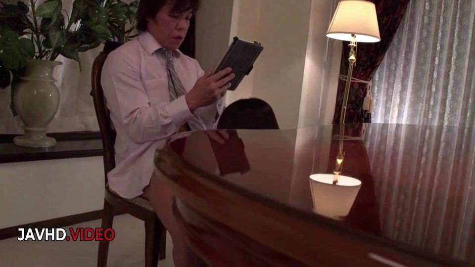 Nanami Hirose Gives Hot Asian Blowjob Before Hardcore Fuck