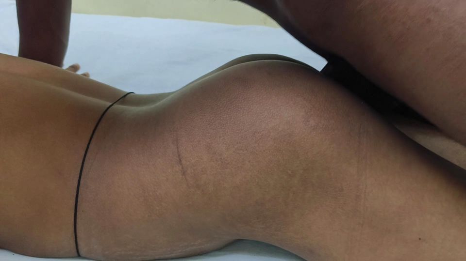 Boyfriend fucked her girlfriend in oyo