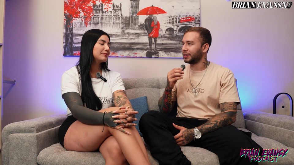 Colombian MILF La Rola hot interview ends fucking Brian Evansx - Big Ass
