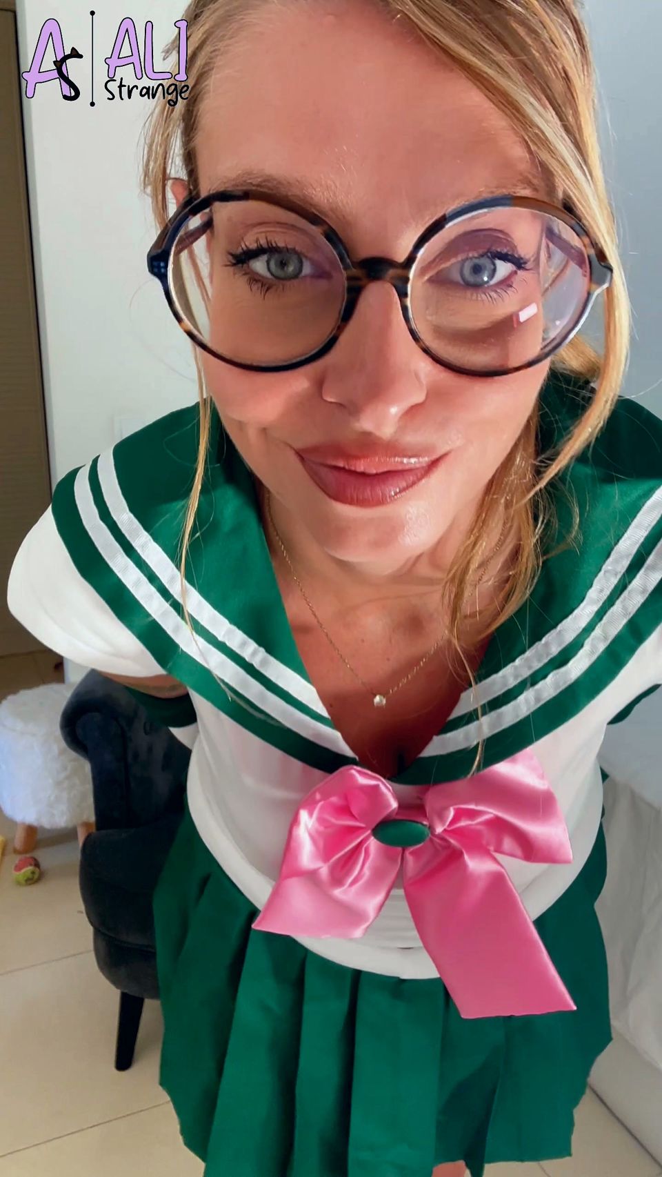 37 Sailor Jupiter Masturbates - Hairy Blonde Pussy Cums with Her Toys