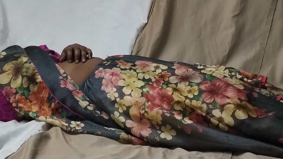 Financier Fucked by Ramya Aunty Sex Videos