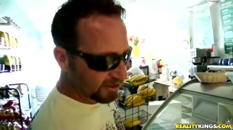 MILF Hunter - Hotel Beach Snack Stop Juliie Lets Taste Flavor Then Hunter Takes Her Home to Fuck