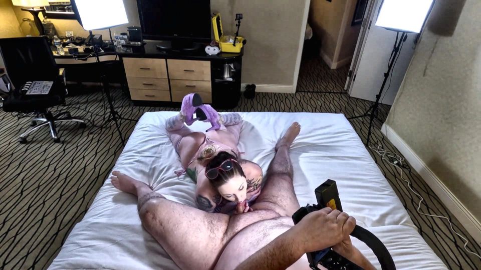 Sucking and Fucking Oneluckyguy Bts