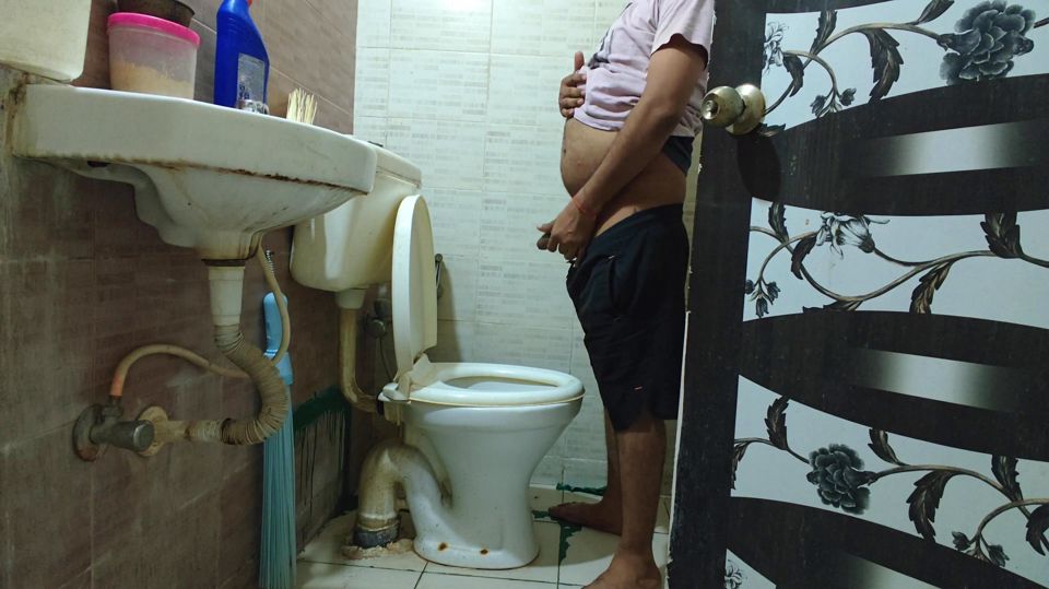 Sister-in-law Made Brother-in-law in Toilet