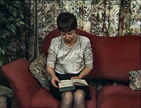 Mature woman playing with herself