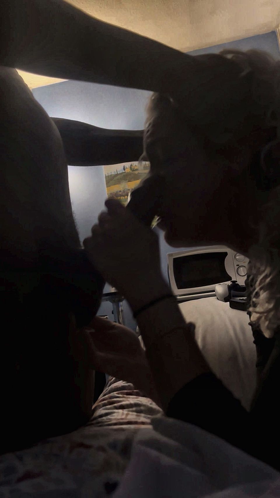 Girlfriend swallows Bf for the first time